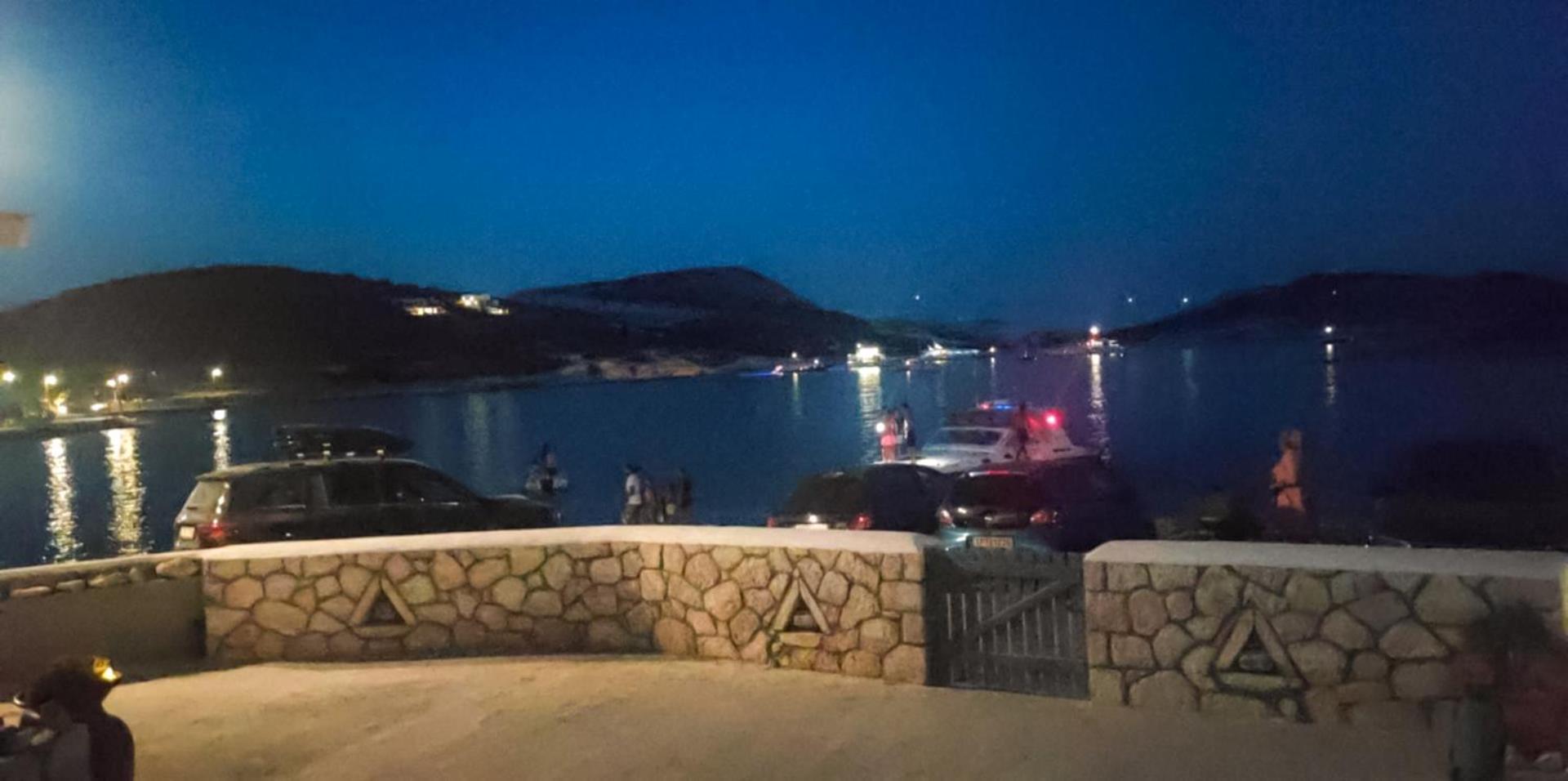 Seaside Residence Kiki Prassa,Kímolos المظهر الخارجي الصورة